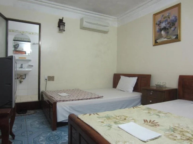 Ngoc Khanh Hotel
