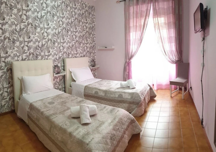 Inviting 2-bed Apartment in Roma Close Colosseum