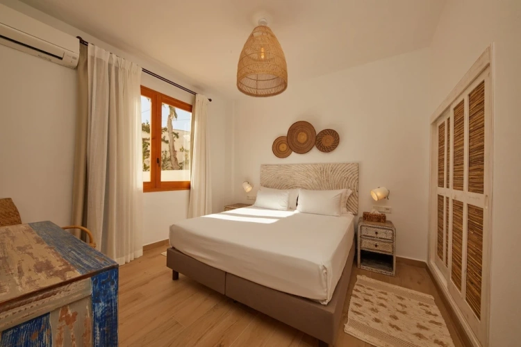 Hibiscus Suite