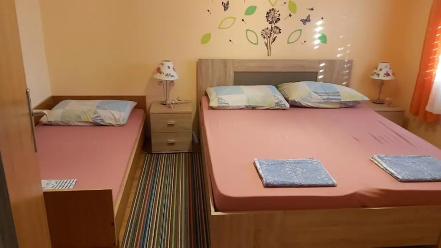 Apartment Lili Vir