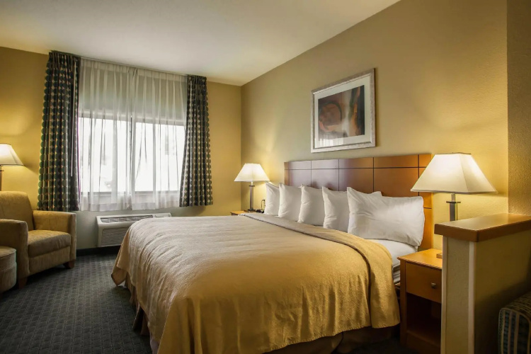Quality Inn Forsyth - Decatur