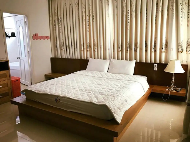 Kat Villa