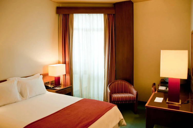 Hotel Dom Henrique Downtown