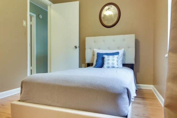 Pet-friendly Black Mountain Vacation Home w/ Deck