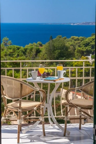 Studio with sea view