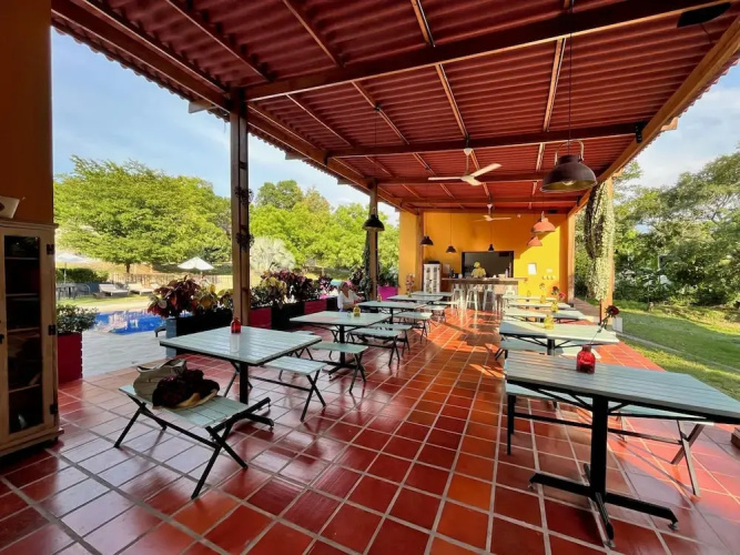 Mangoo Glamping