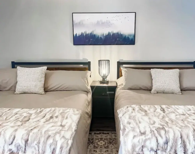 Deluxe Quadruple room