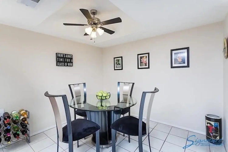 2 Bedrooms Cottage
