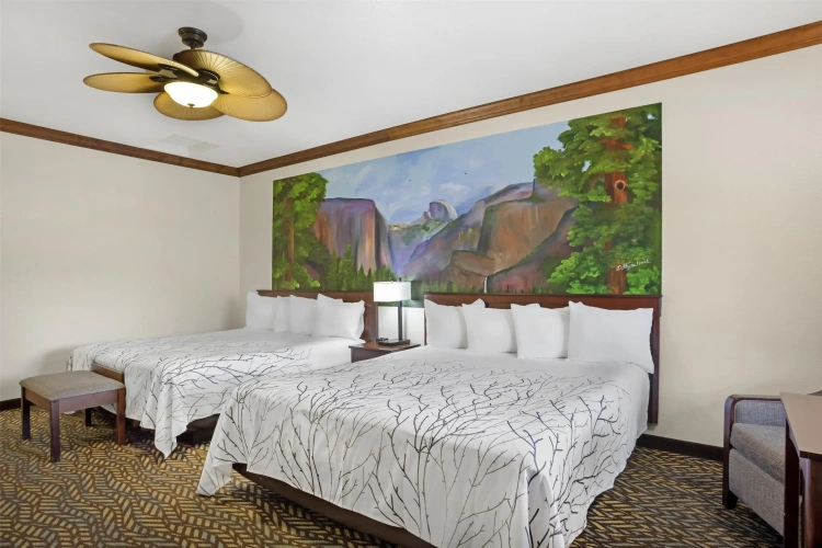 Standard Quadruple room