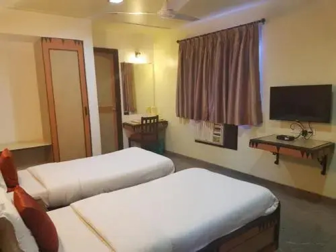 Pioneer Hotel