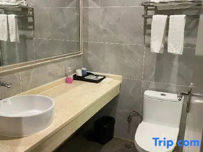 Jtour Inn
