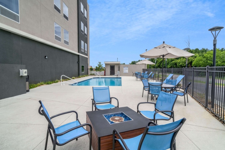 La Quinta Inn & Suites by Wyndham Tifton photo 22