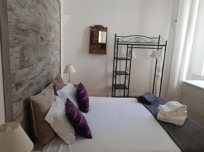 4 Bedrooms Apartment with river view