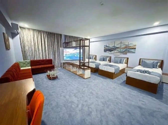 Standard Triple room