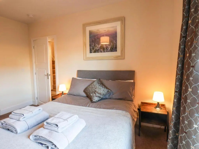 4 Normanby Terrace