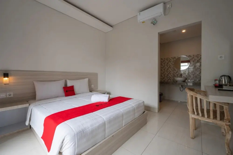 RedDoorz Plus @ Yasa’s Living Denpasar