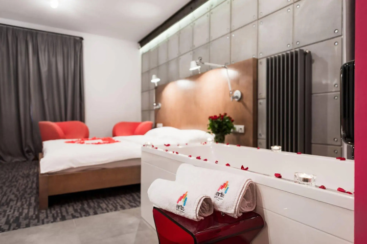 Artis Loft Hotel
