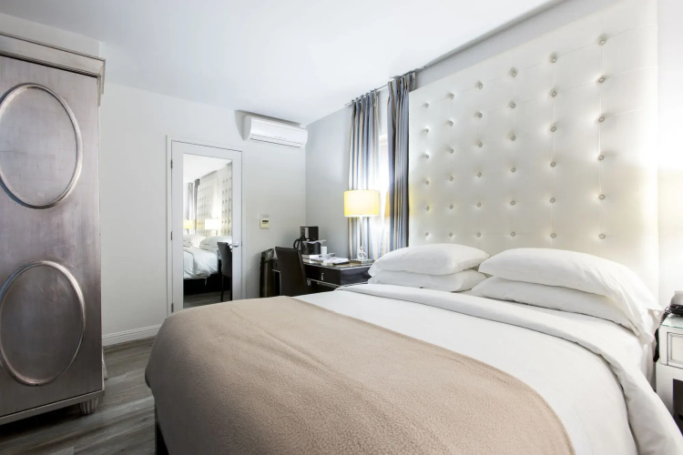 L.A. Sky Boutique Hotel