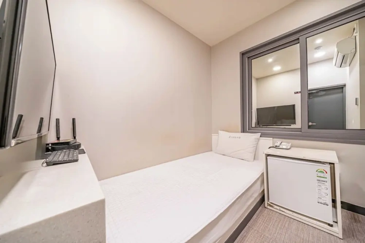 Economy Single room