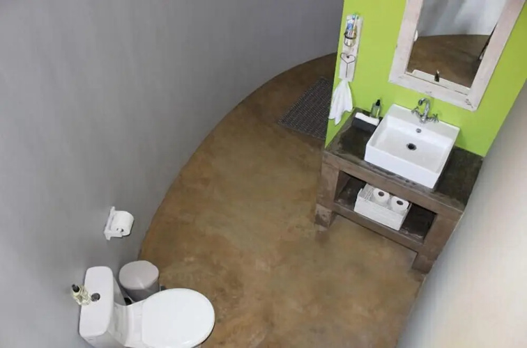 Swell Eco Lodge