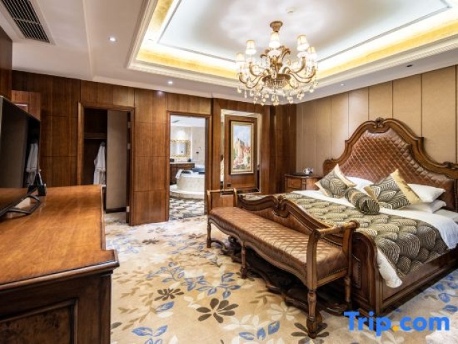 Platinum Double Suite