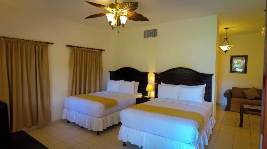 Quadruple Junior Suite