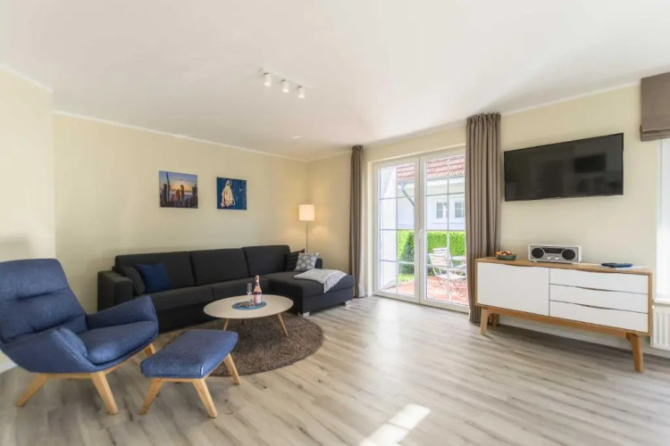 Haus Lotsenberg Apartments mit 8 Ferienwohnungen