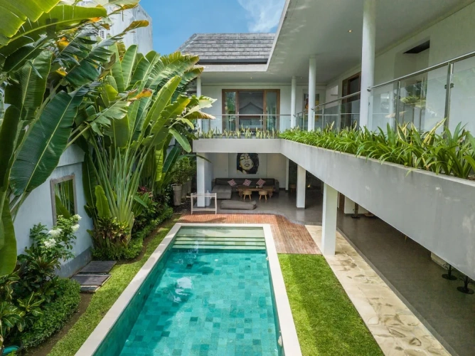 3 Bedrooms Villa
