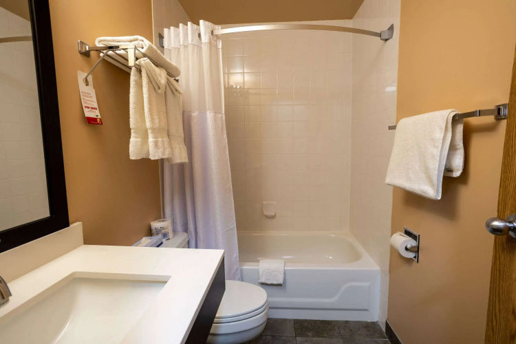Ramada by Wyndham Cranbrook