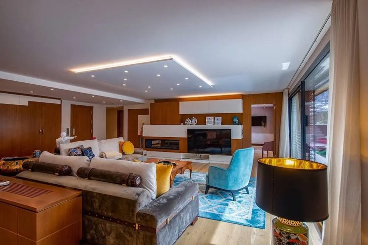 Luxury Apartment With Private Jacuzzi