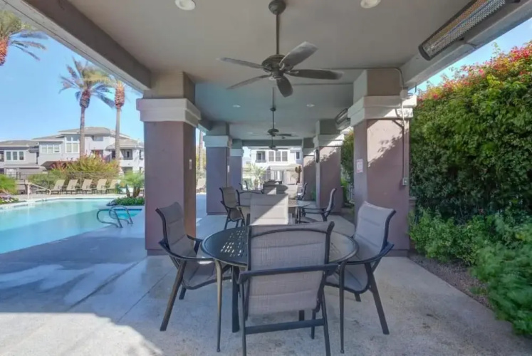 Scottsdale Condo Overlooking Golf Course