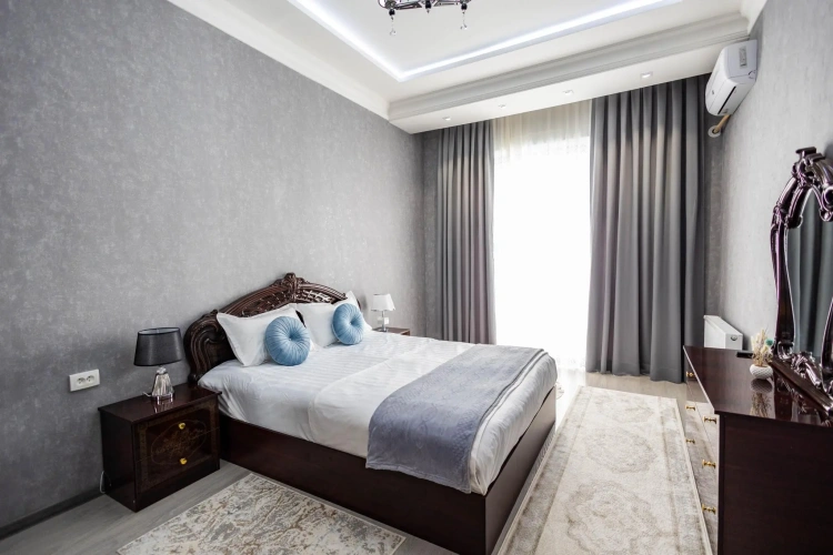 3 Bedrooms Quadruple Apartment