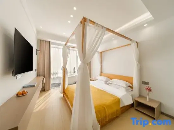4 Bedrooms Standard room