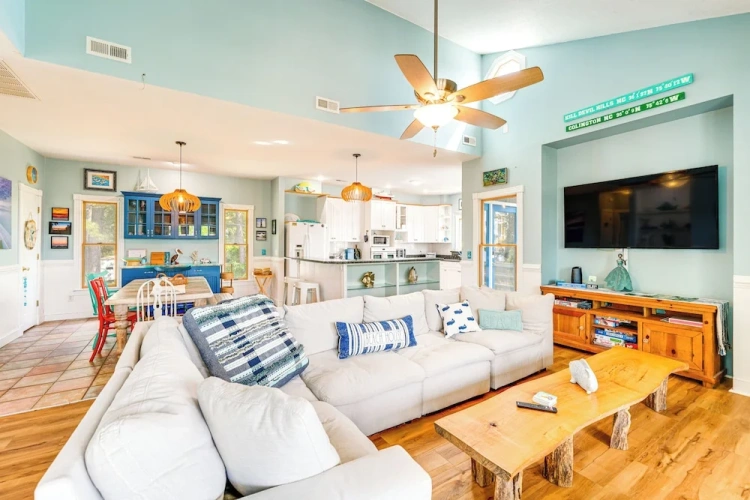 3 Bedrooms Cottage