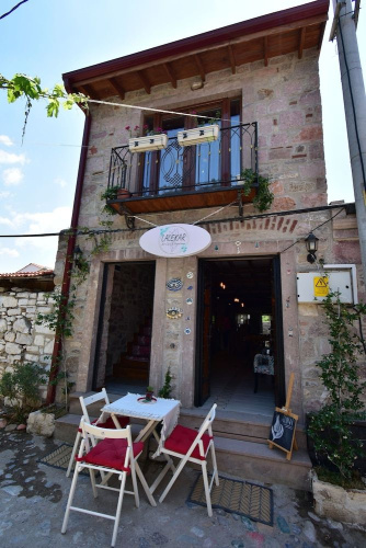 Lalekar Konuk Evi