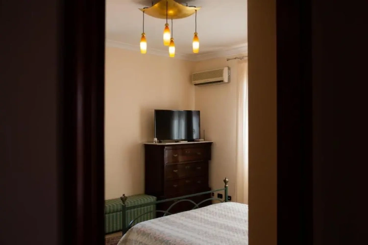 3 Bedrooms Apartment