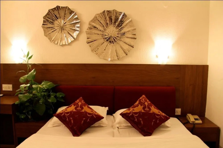 Samraj Hotel