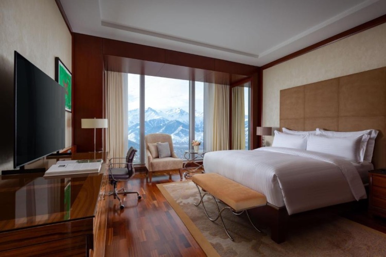 Deluxe Double room Mountain view