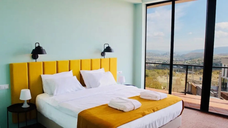 Lisi Inn
