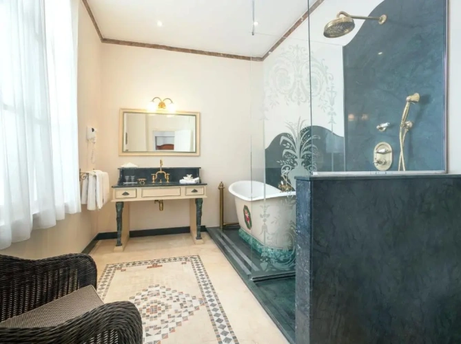 Deluxe room