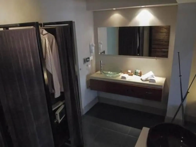 Twin Suite