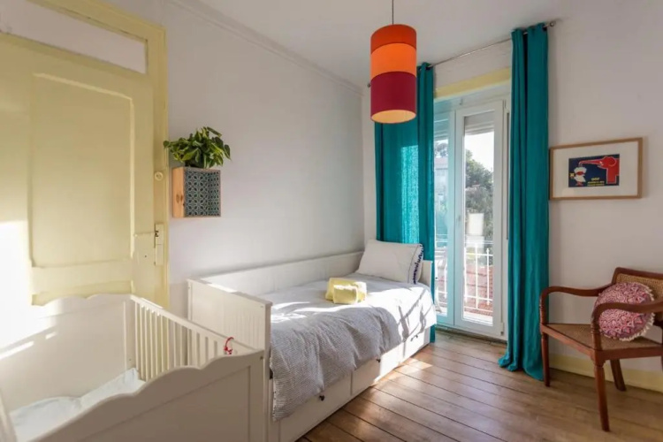 Charming flat with 2 bedrooms on Lisbon's 7th hill