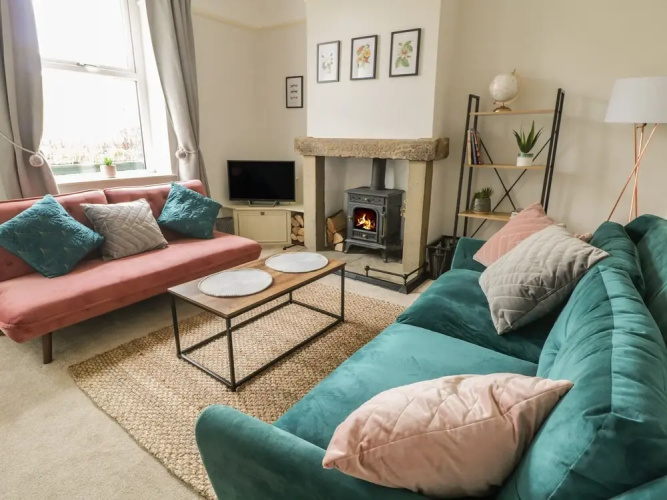Crag View Cottage