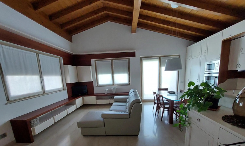 Casa Pergola 1