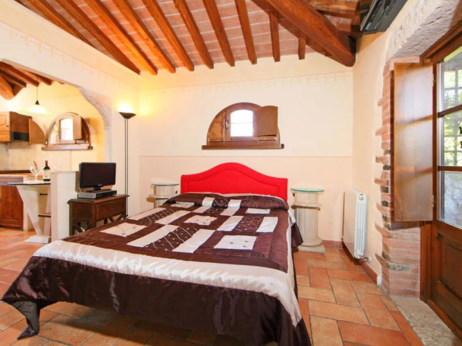 Casale Ischieto 37078