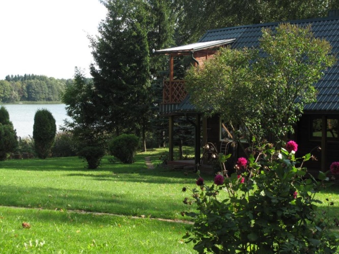 2 Bedrooms Bungalow