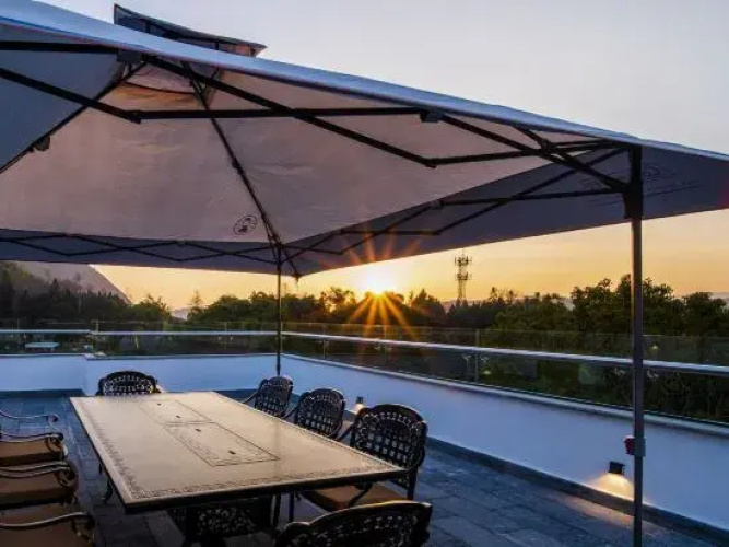 Ceremo Springs Resort Hotel