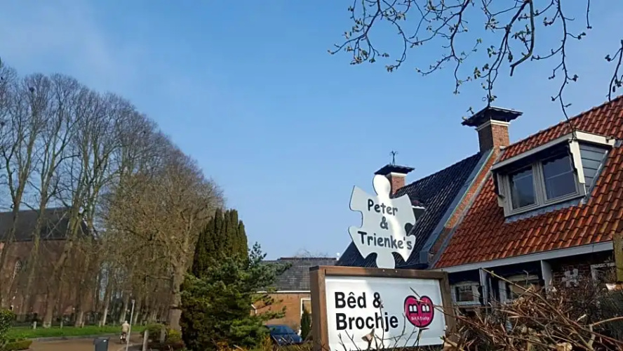 Peter&Trienke's Bed&Brochje