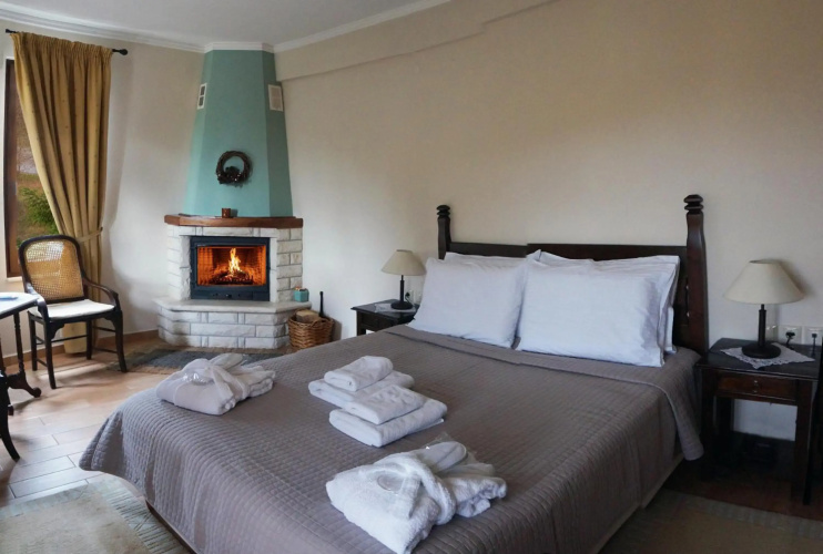 Melegos Hotel
