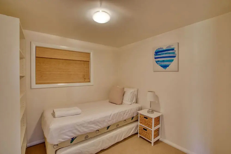 Seaview Apartment